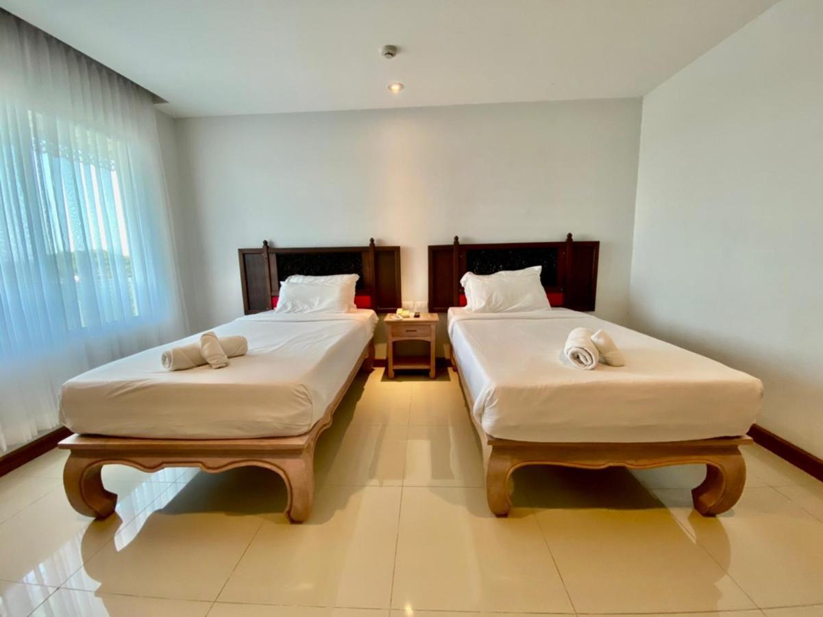 At Ruam Chok Hotel Chiang Mai Eksteriør bilde
