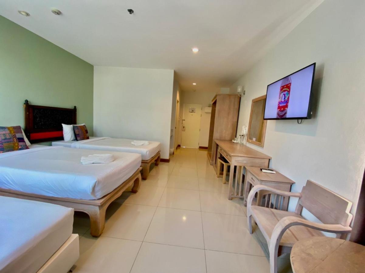 At Ruam Chok Hotel Chiang Mai Eksteriør bilde