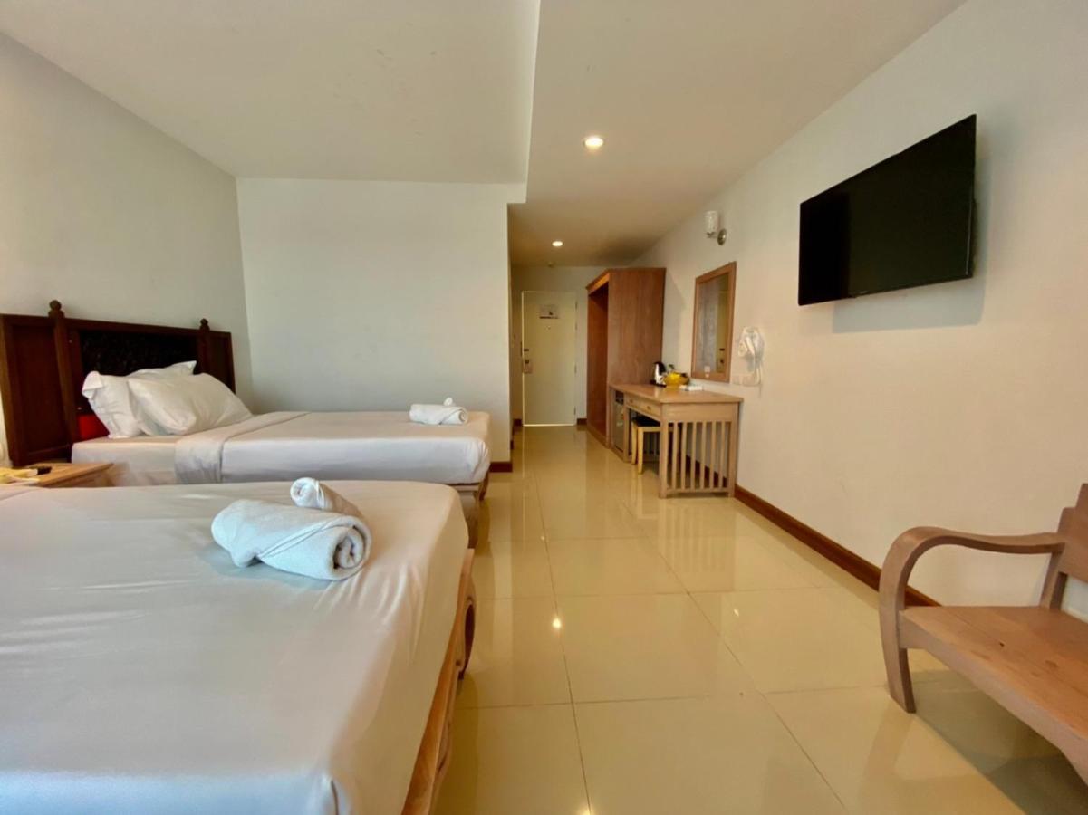 At Ruam Chok Hotel Chiang Mai Eksteriør bilde