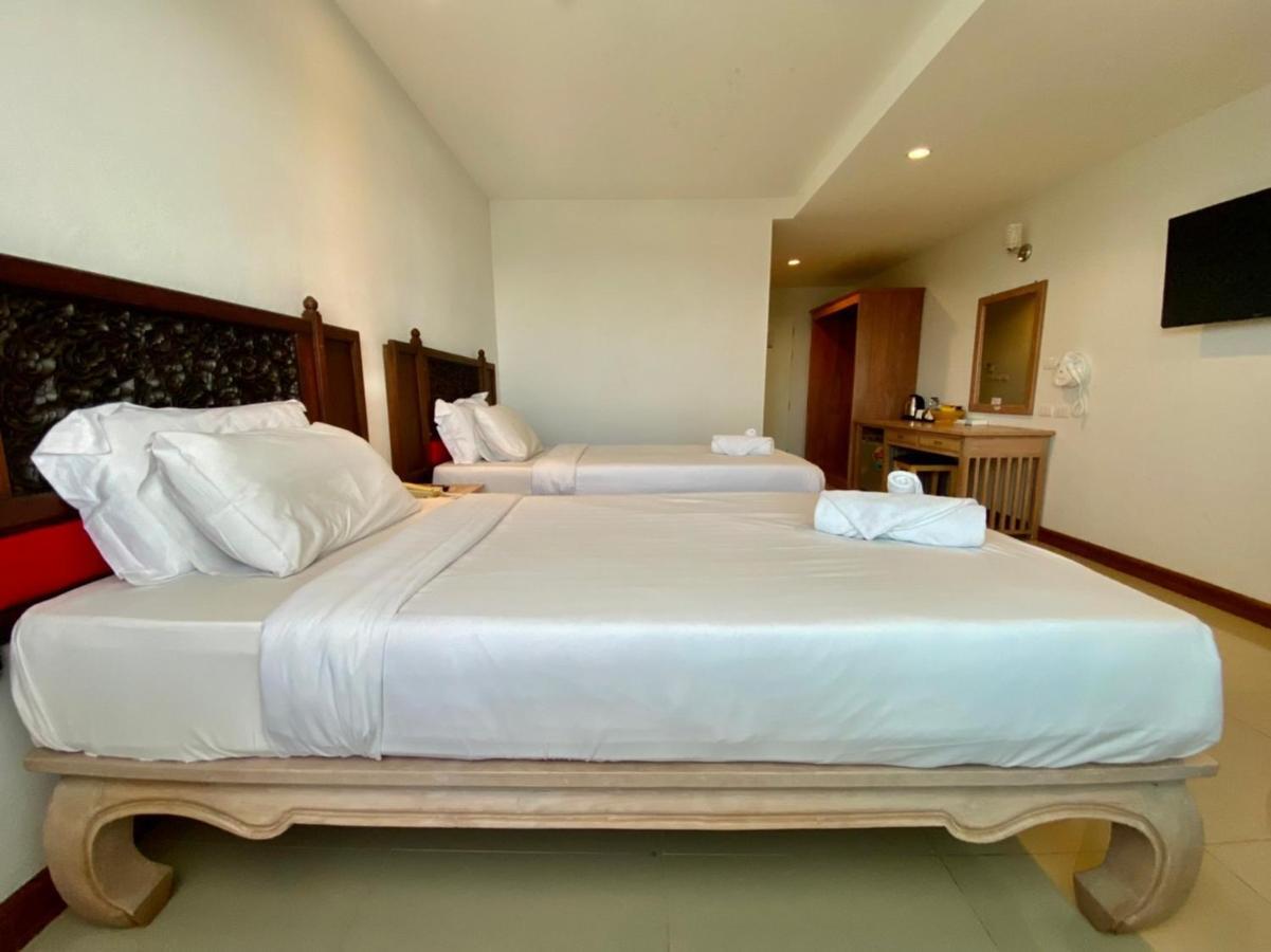 At Ruam Chok Hotel Chiang Mai Eksteriør bilde