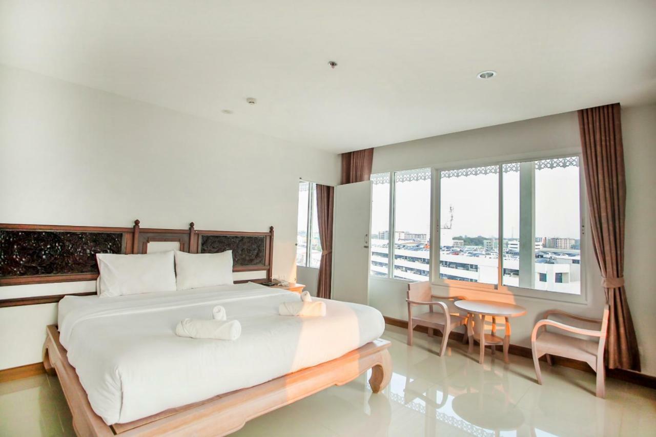 At Ruam Chok Hotel Chiang Mai Eksteriør bilde