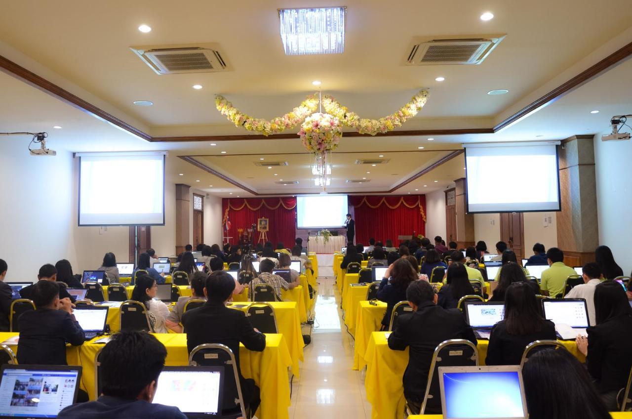 At Ruam Chok Hotel Chiang Mai Eksteriør bilde